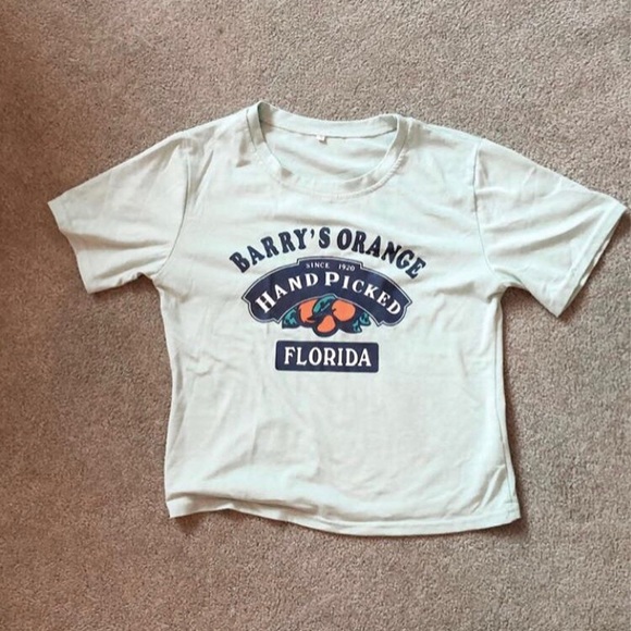 2 t shirts from shein - Picture 3 of 5